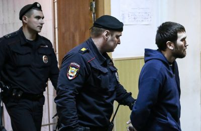 Завершено расследование убийства Немцова в отношении пяти обвиняемых