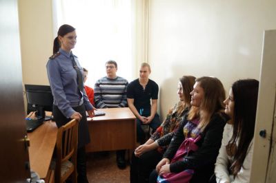 Студенты г. Мариинска побывали в гостях у полицейских