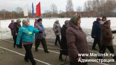25 марта на стадионе "Пищевик" Урок ходьбы со скандинавскими палками