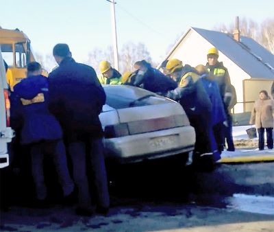 В городе Кемерово зарегистрировано дорожно-транспортное происшествие,  в результате которого погибло 5 человек, в том числе 2 ребенка, 1 несовершеннолетний пассажир травмирован