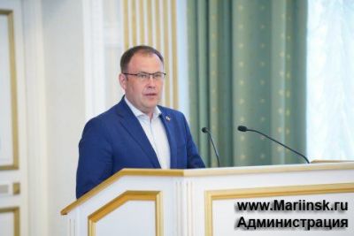 Илья Середюк поздравил работников текстильной и легкой промышленности Кузбасса