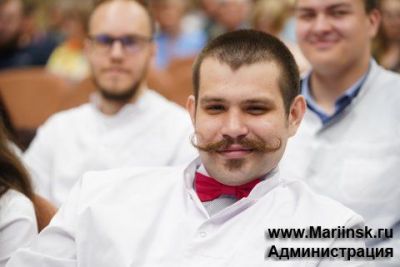 Илья Середюк пригласил выпускников педиатрического факультета КемГМУ работать в медорганизации региона