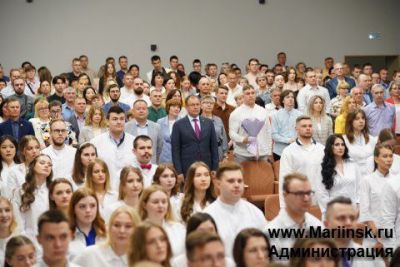 Илья Середюк пригласил выпускников педиатрического факультета КемГМУ работать в медорганизации региона