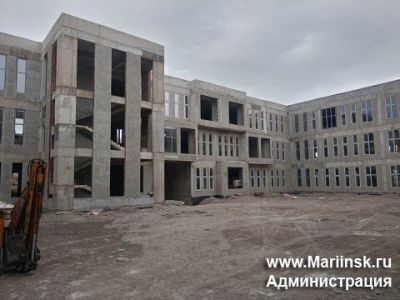 Девять современных школ возводят в Кузбассе